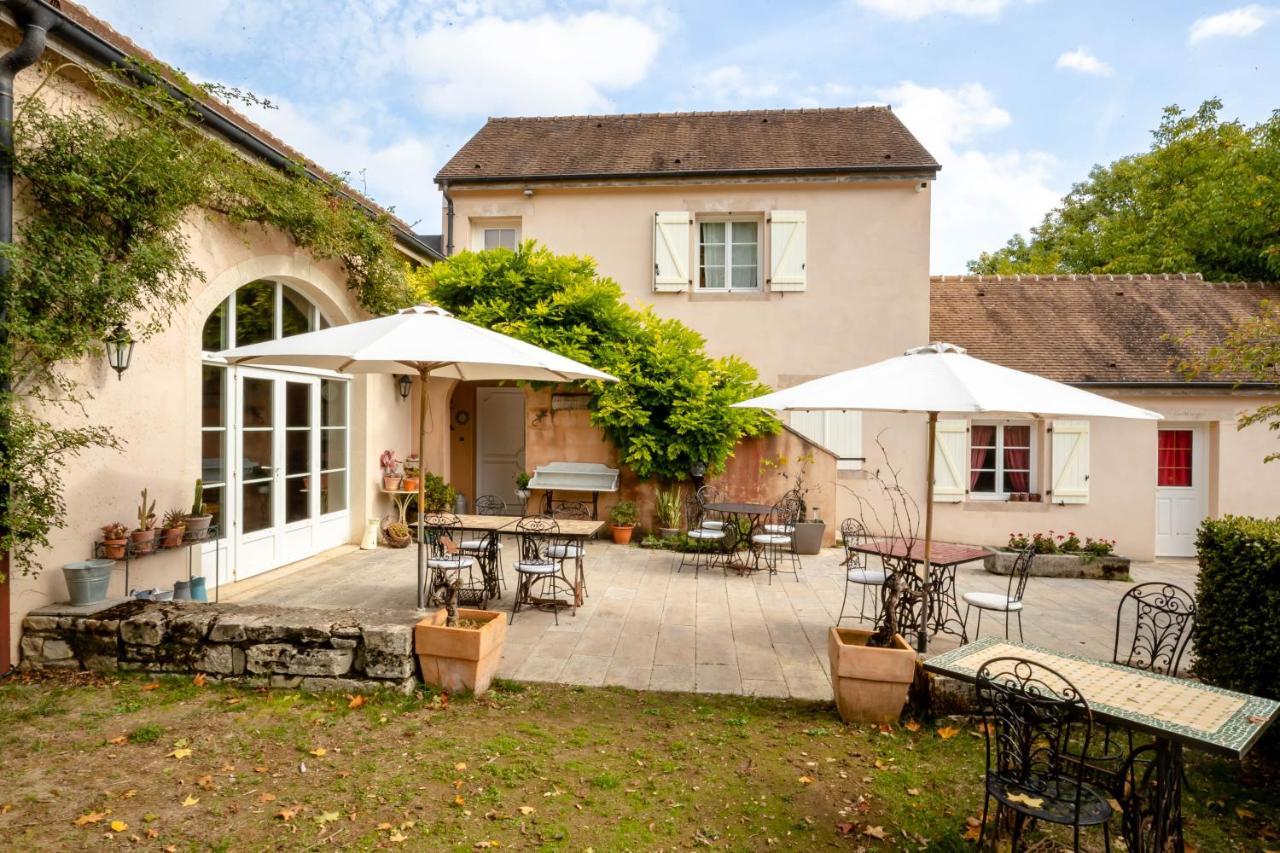 Domaine De La Combotte Bed & Breakfast Nantoux Exterior photo